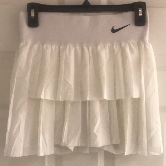 Nike Pants - Nike Tennis/Golf/Athletic Skort, Size S, NWOT!